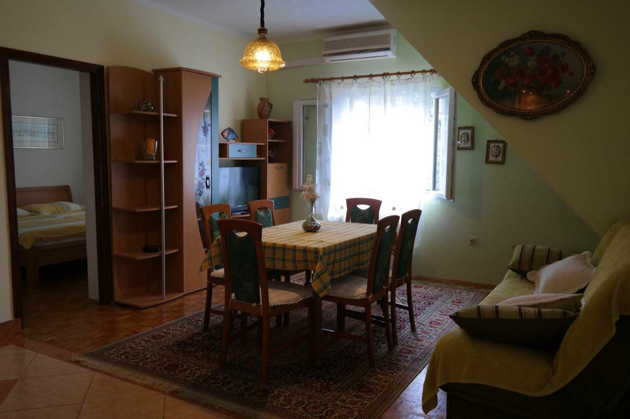 Apartments Biskup 普利拉卡 外观 照片