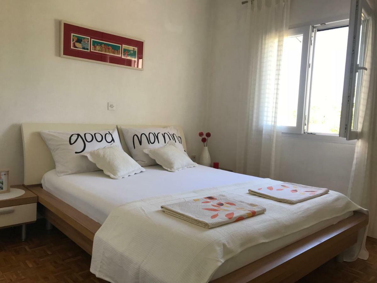 Apartments Biskup 普利拉卡 外观 照片